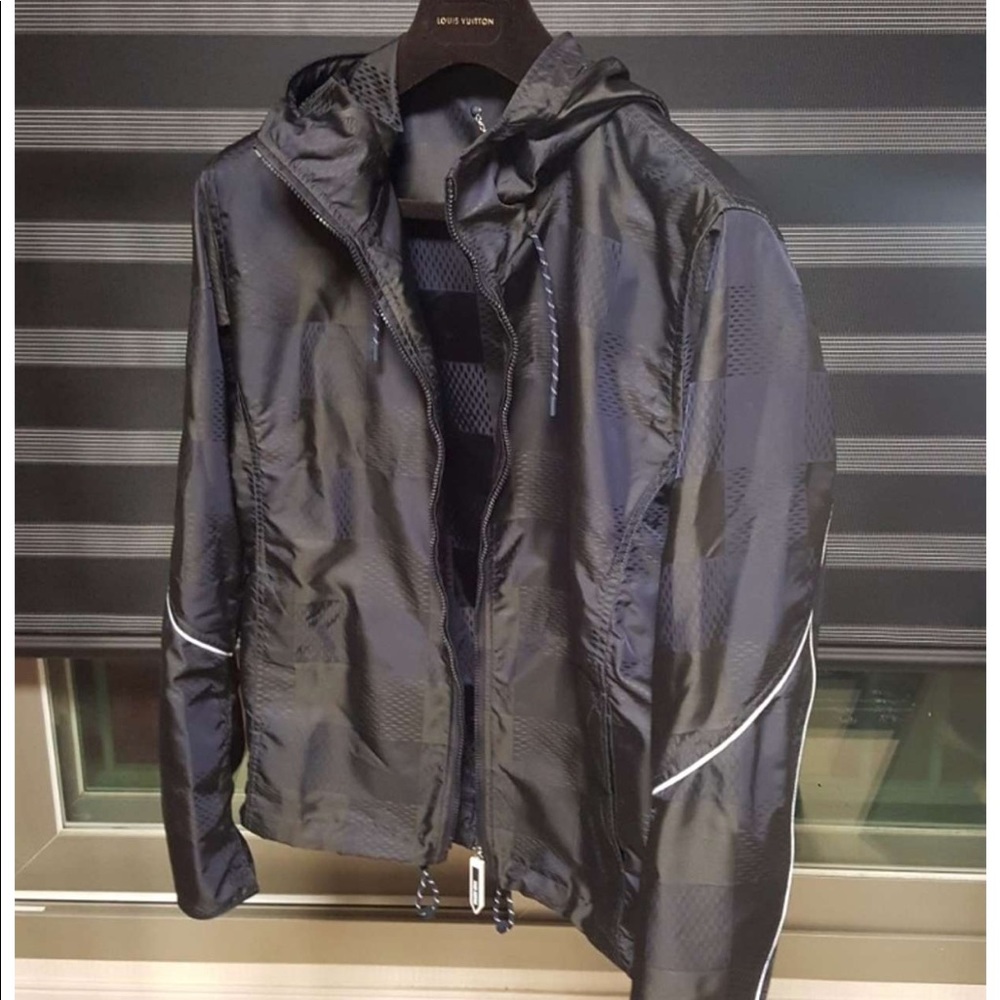 Jacket - Picture 2 of 6